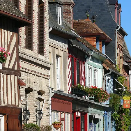בית נופש Maison 17eme - Centre Historique De L'eveque - 10 Pers.